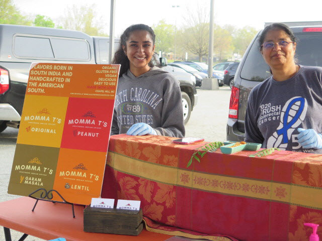 daughter and mom, Vandana Turaga - Momma T's Southern Indian Spices